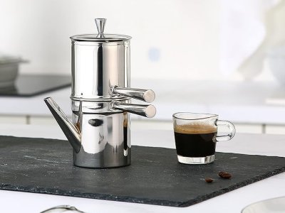 The Caffettiera Napoletana: Tradition and Advantages